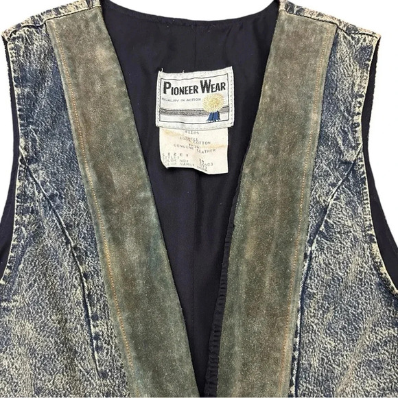 Rare Vintage Pioneer Wear 80s Acid Wash Leather Trim  Denim Jean Vest Unisex - Picture 2 of 14